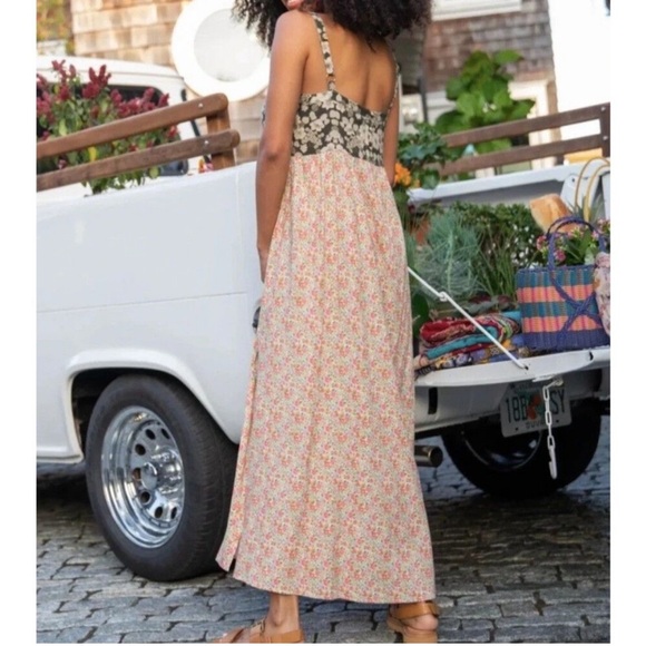 Natural Life Patti Side Slit Floral Maxi Dress. Size Medium - Picture 9 of 9